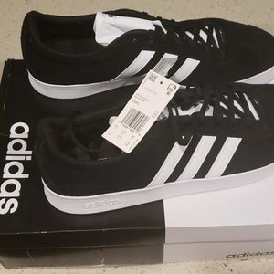 Size 13 Adidas Running Tennis Shoes